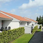 4 Person In Aeroskobing-by Traum * Ærøskøbing